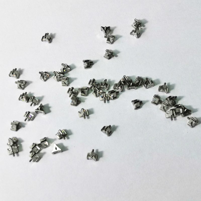 Triangle CZ stones top